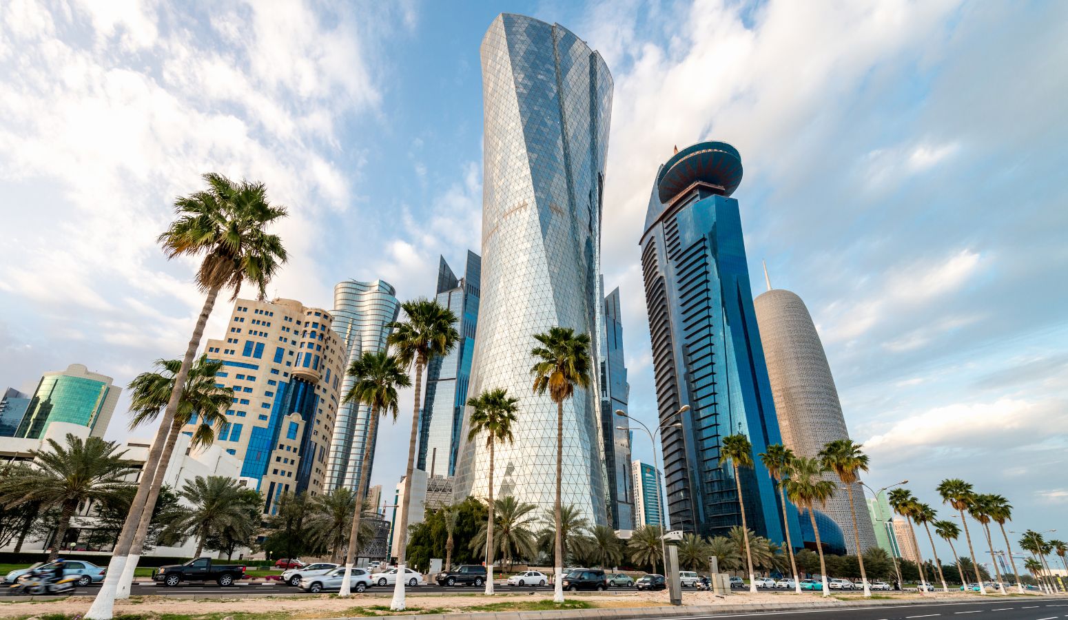 viaje-crucero-costa-toscana-dubai-mayores-55-años